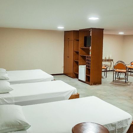 Sakr Hotel Penápolis Extérieur photo