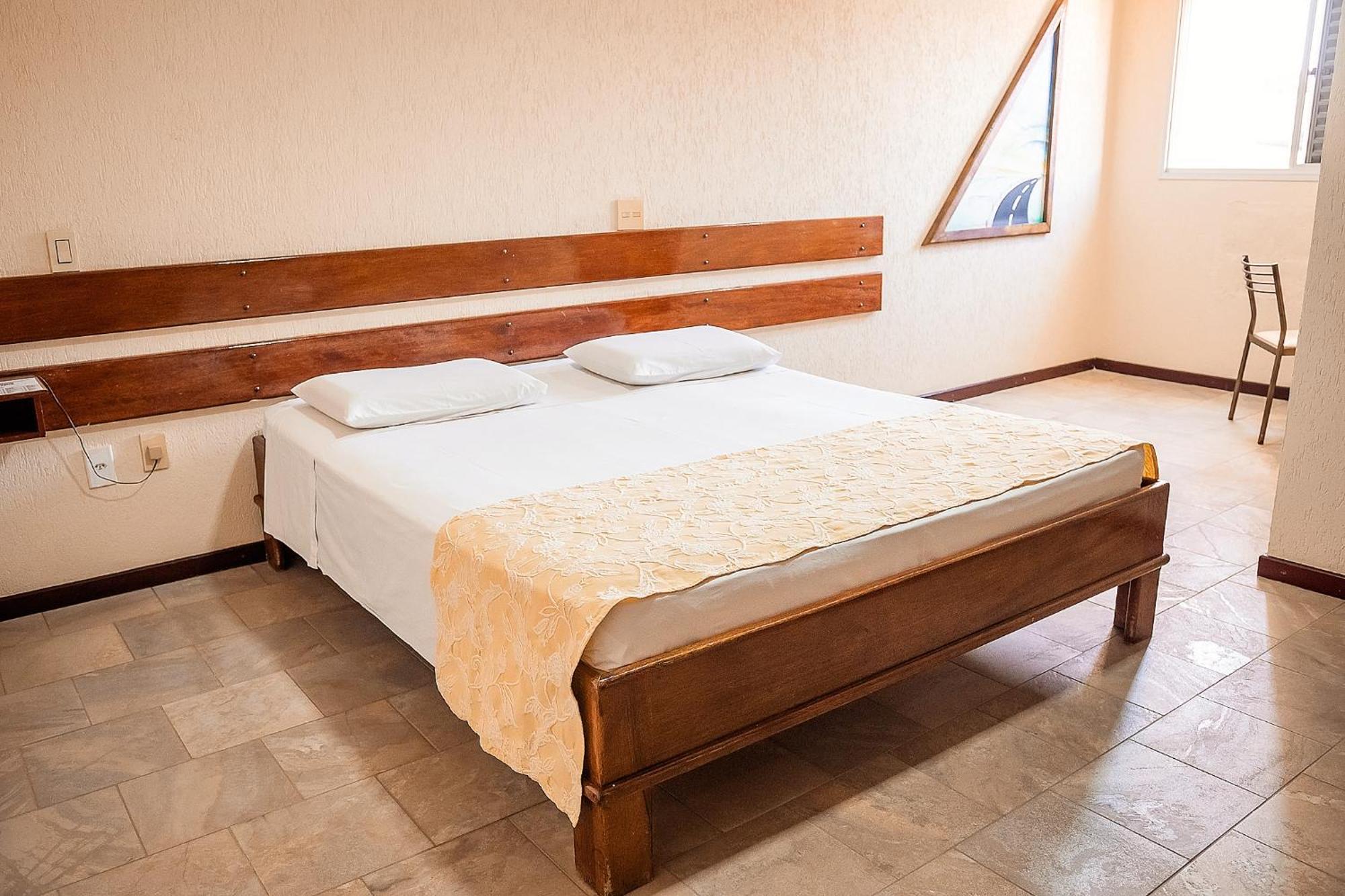 Sakr Hotel Penápolis Extérieur photo