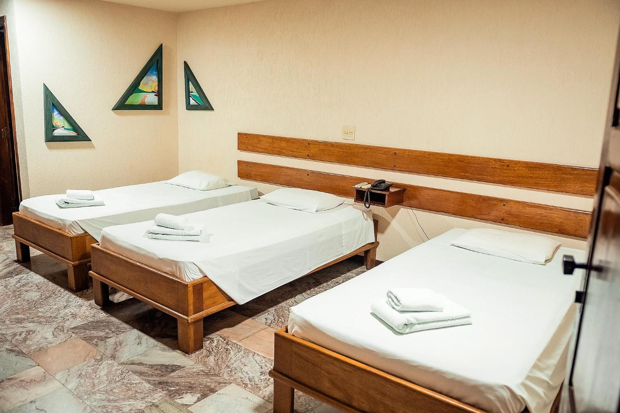 Sakr Hotel Penápolis Extérieur photo